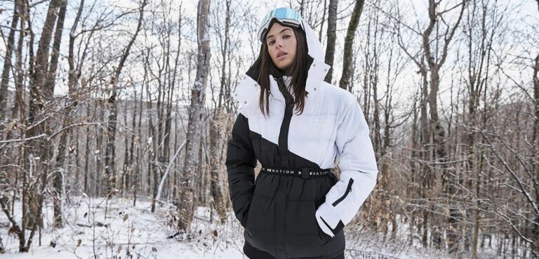 Snowboard Jackets for Women: Your Ultimate Guide to Winter Style and Function