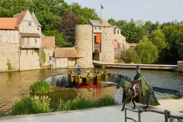 Puy du Fou : Une Expérience Historique Inoubliable
