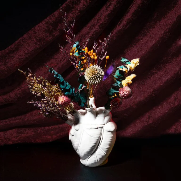 Fragrant Jewels: Indulgent Candles and Bath Bombs with Hidden Surprises