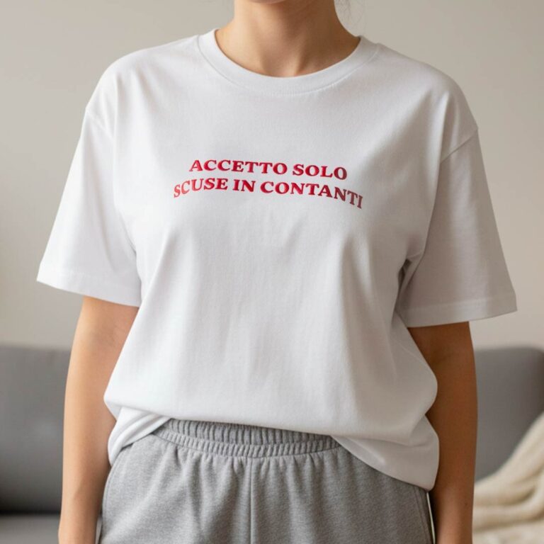 Le T-shirt ricamate AYAY: quando la semplicità diventa espressione personale