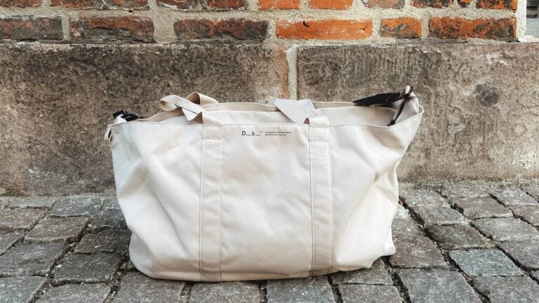 Db Journey Essential Tote 16L Eine smarte Alltagstasche mit klarem Fokus
