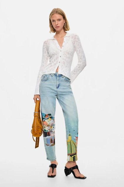 Styliser Desigual Du Quotidien à l'Occasion Spéciale